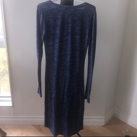 Aritzia dress - Picture 5 of 7